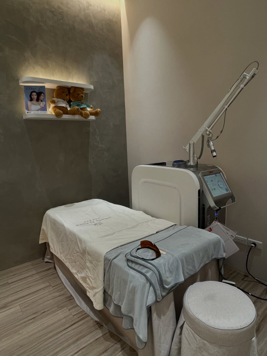 佳飛雅緻美學診間